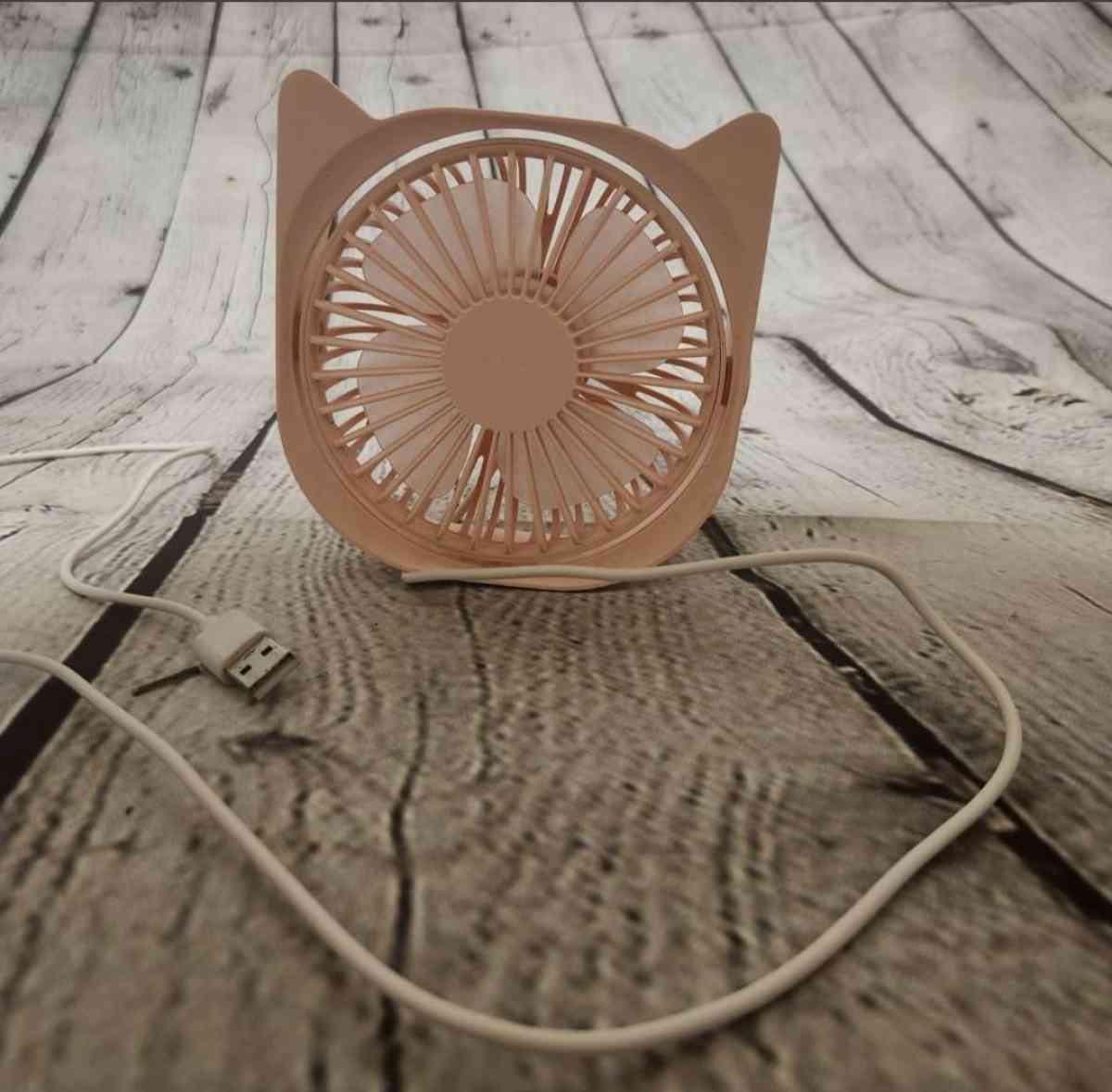 Portable Pink Cat Shaped Wired Fan