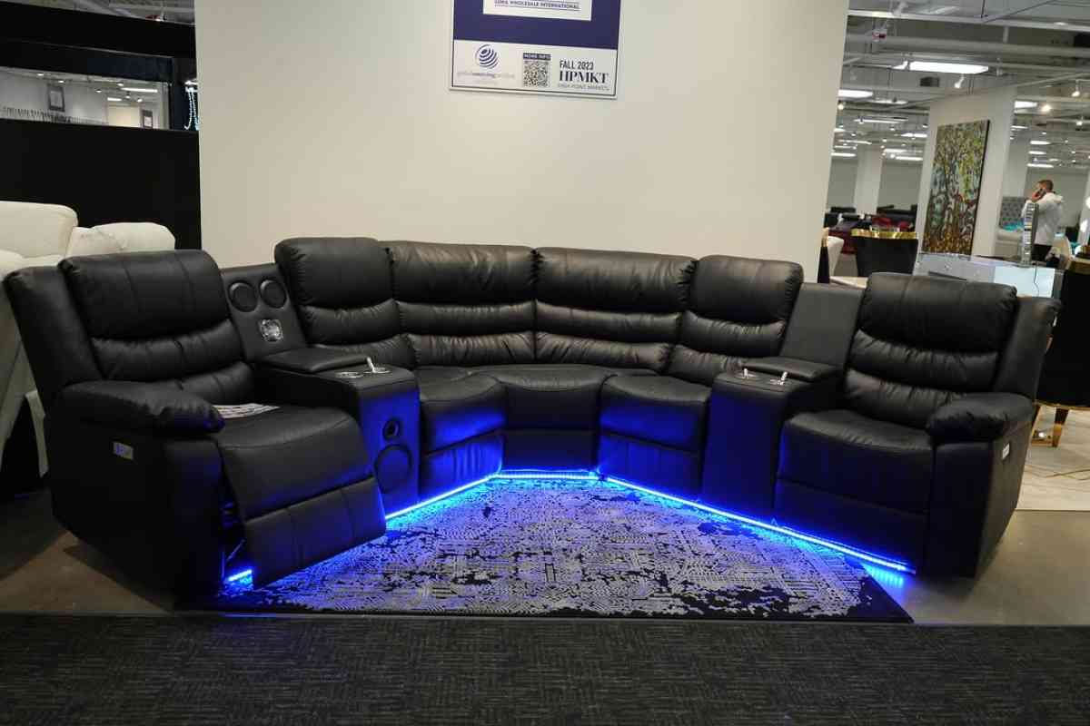 Se vende Seccional Reclinable electrico