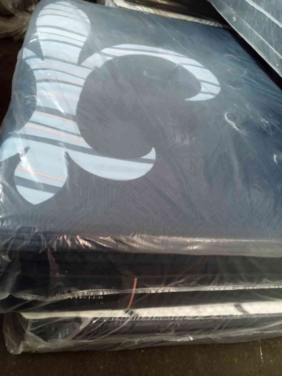 colchon King size Stearns Foster 900