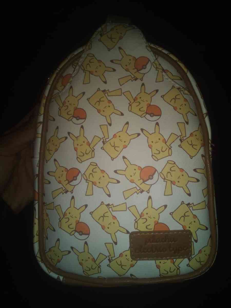Bloworld Pikachu Electric type sling purse