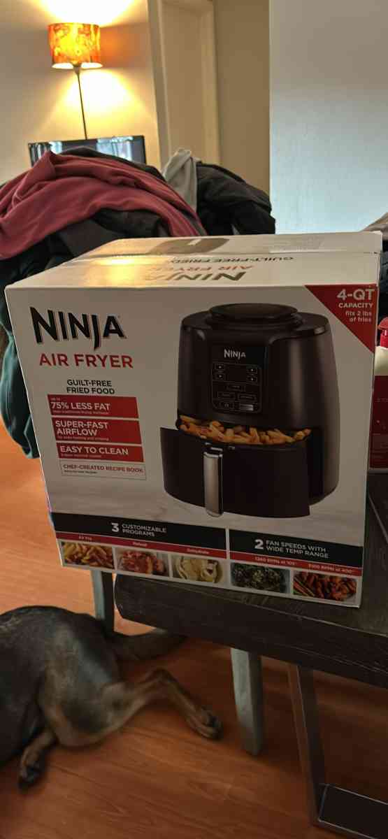 NINJA 4QT AIR FRYER