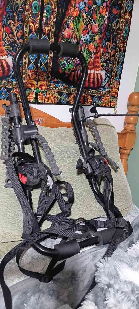 SALE Yakima bike rack for car