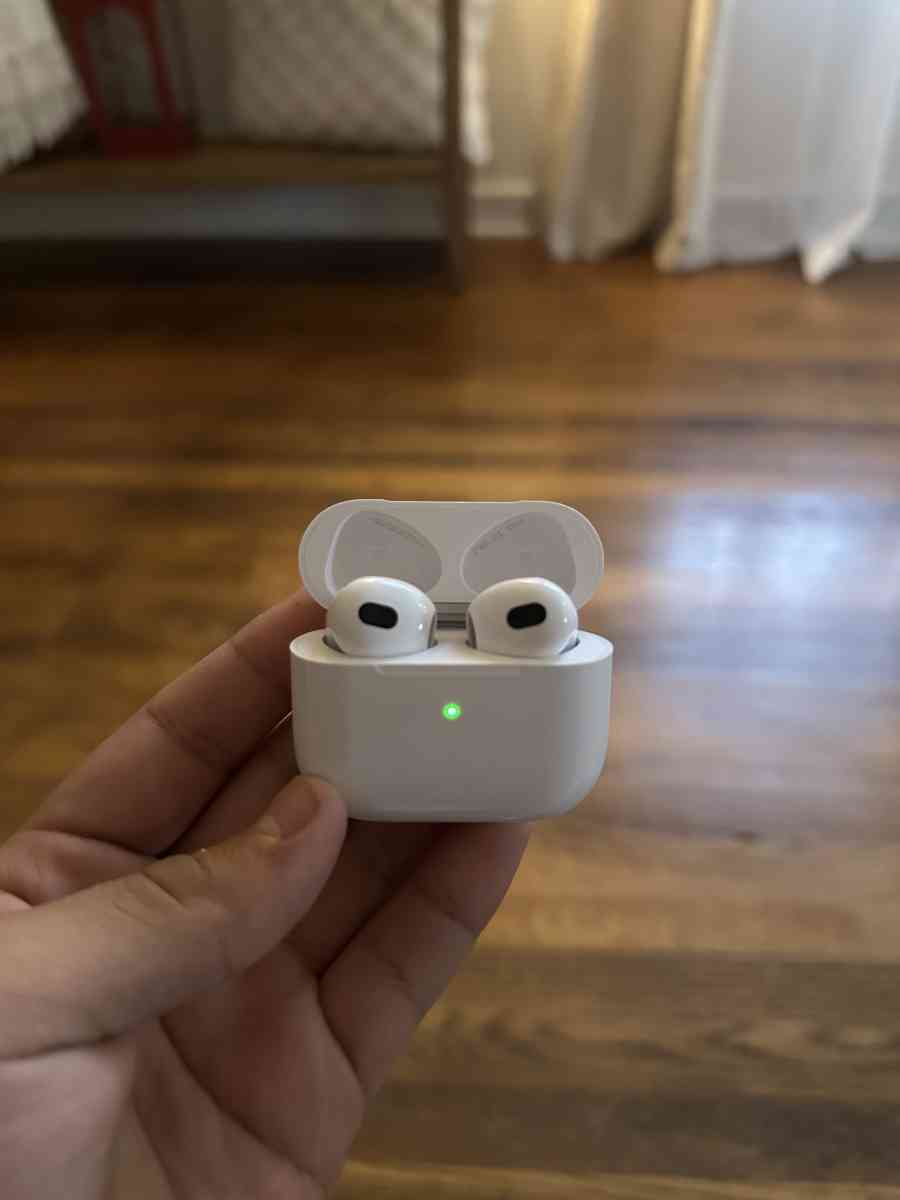 AirPods