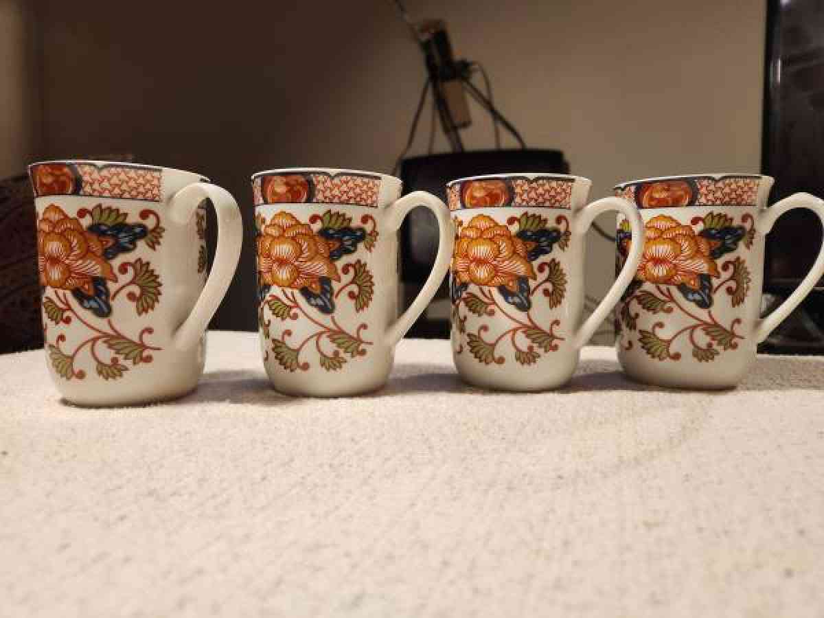 Vintage porcelain mugs