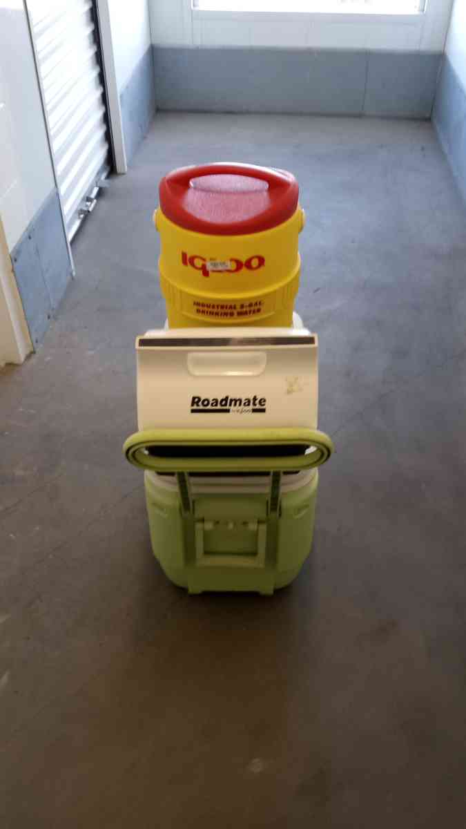 the 3 ice cooler different size