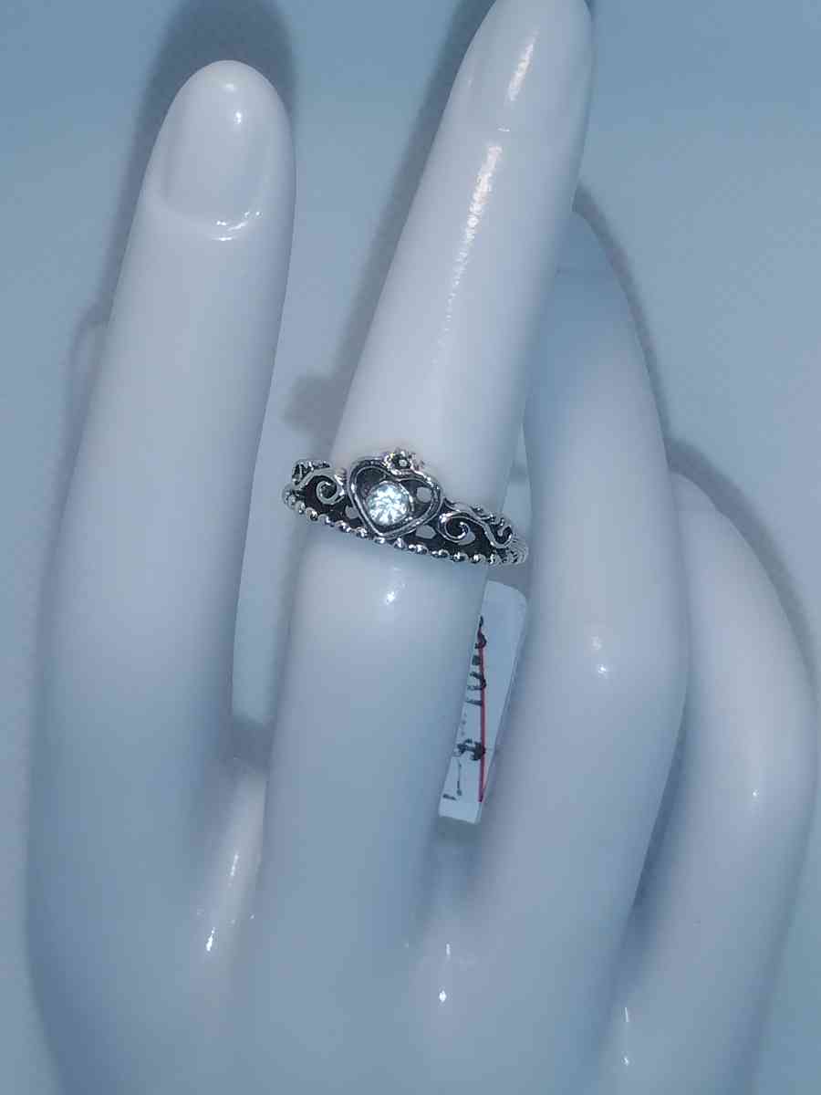 Heart Tiara Ring