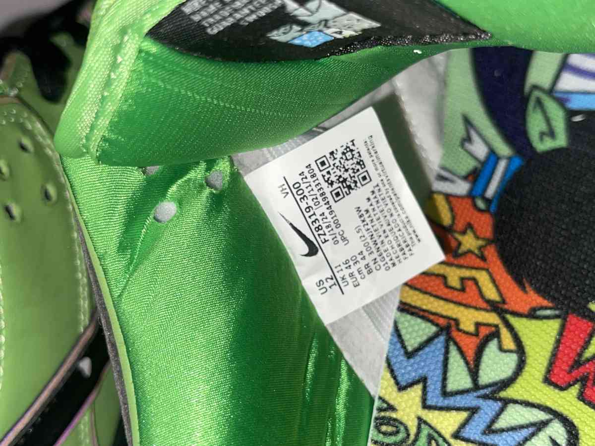 Green Powerpuff Dunks