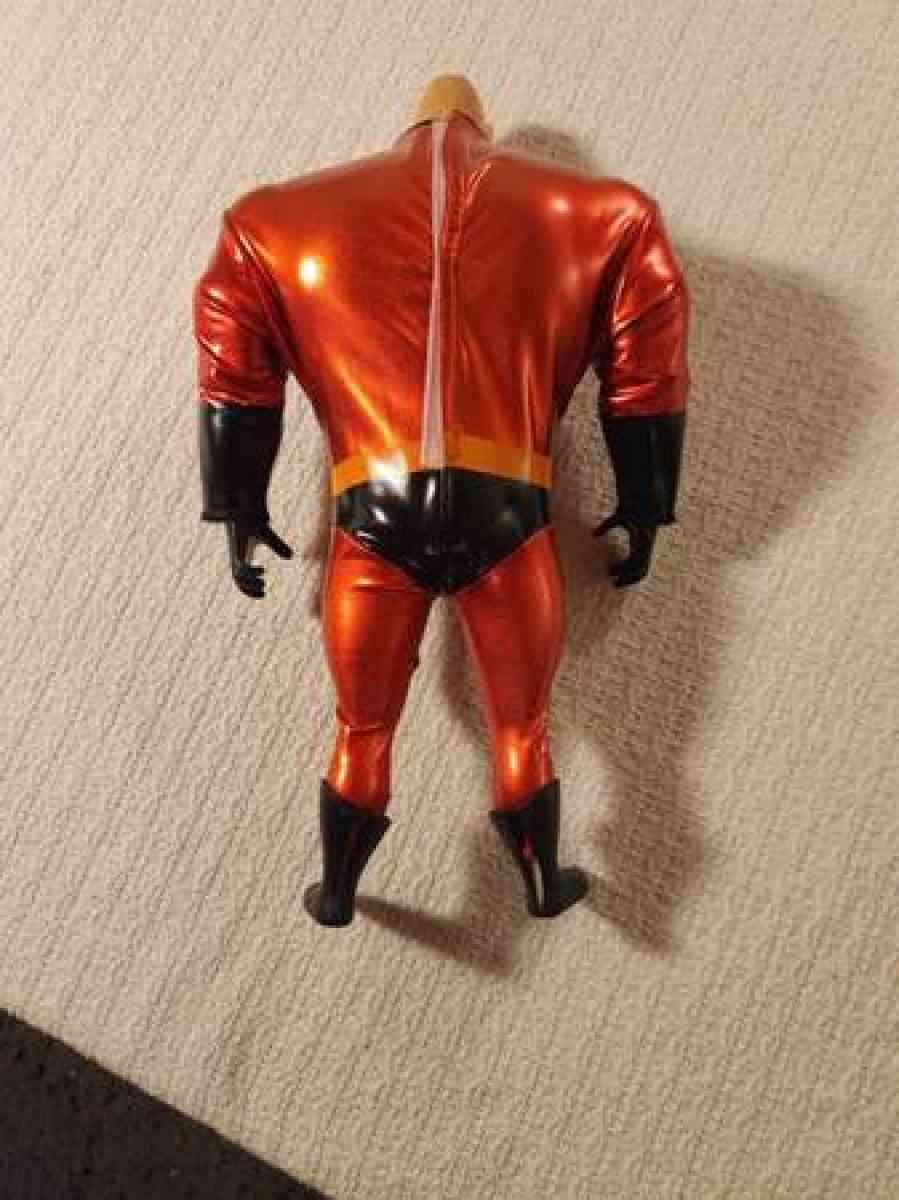 Mr Incredible action figure