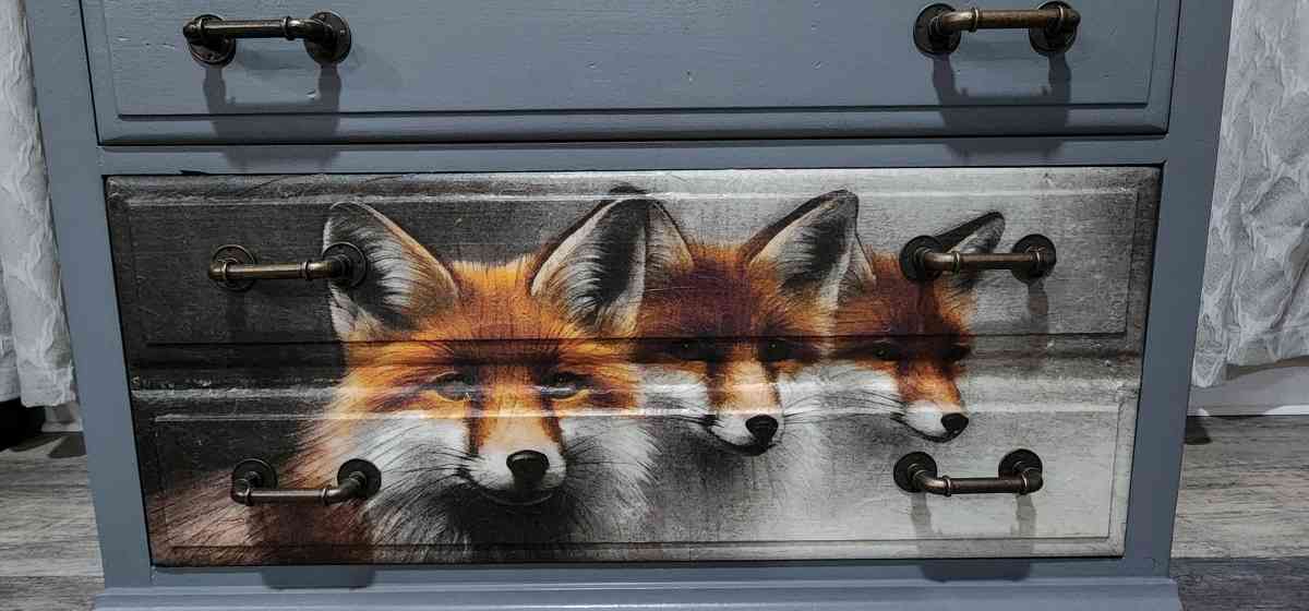 Kling Colonial 3 drawer solid wood dresser