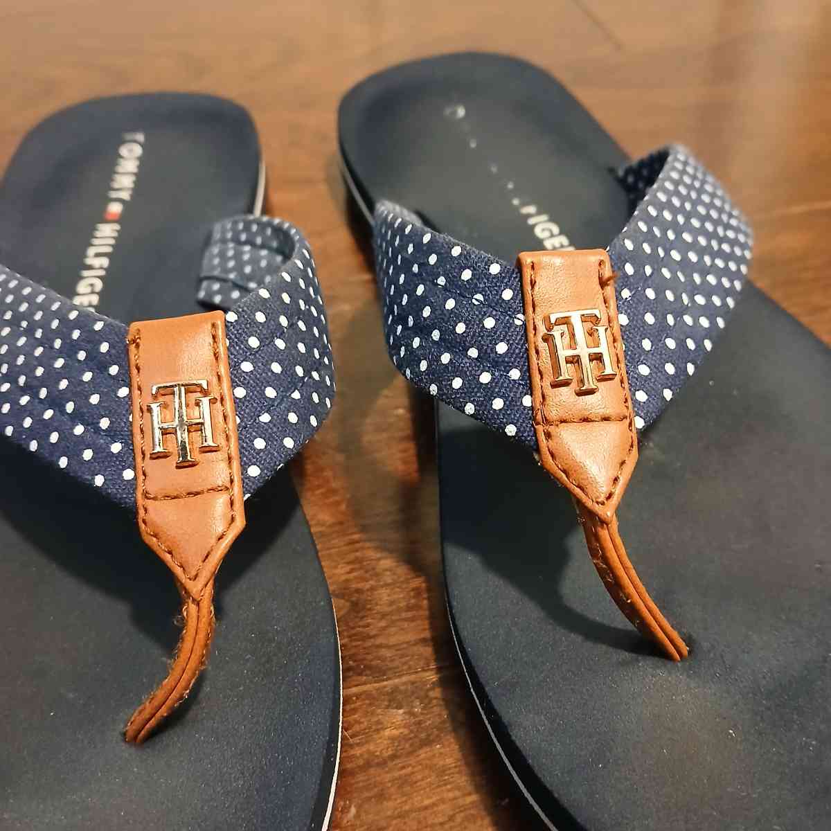 Tommy Hilfiger CANDIS Flip Flops For Men and Women