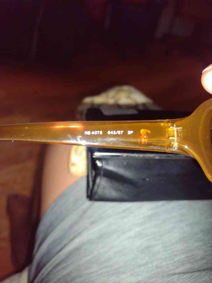 Official Ray Ban Sunglasses RB4075