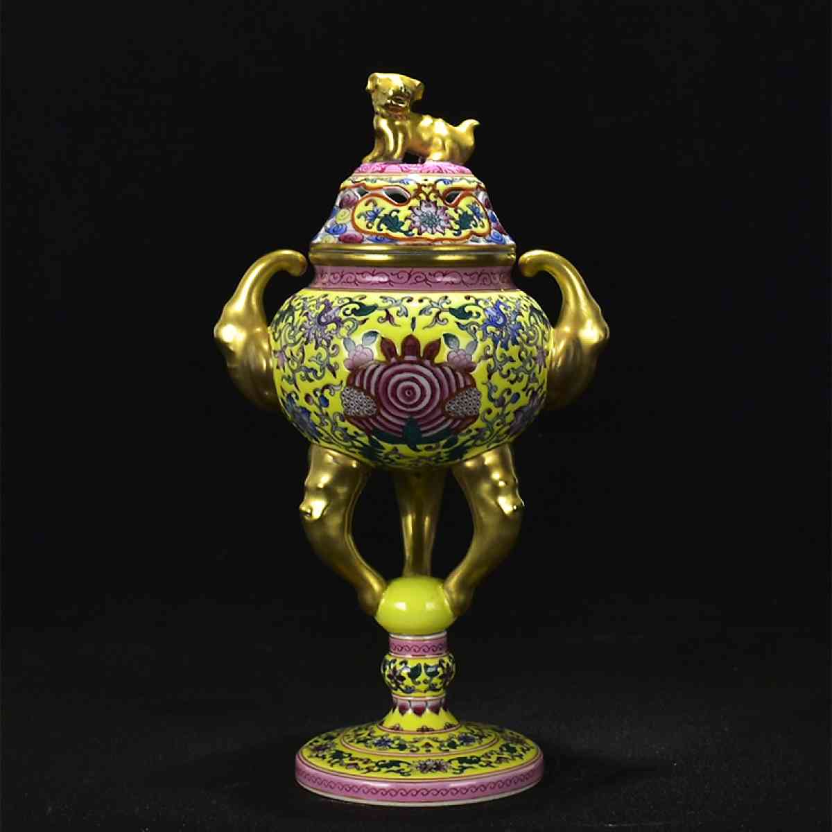 Asian famille rose porcelain Chinese antique porcelain ceram