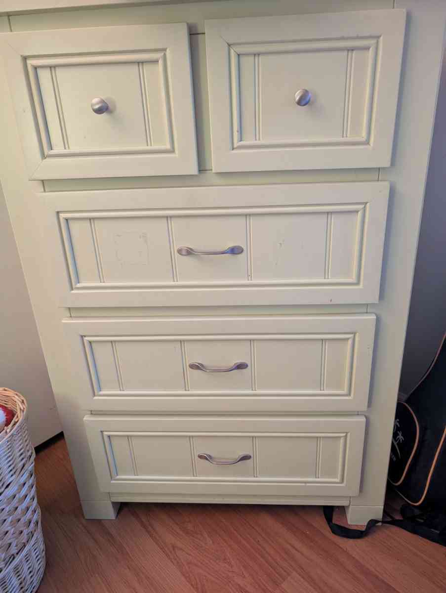 full size bed and mattress