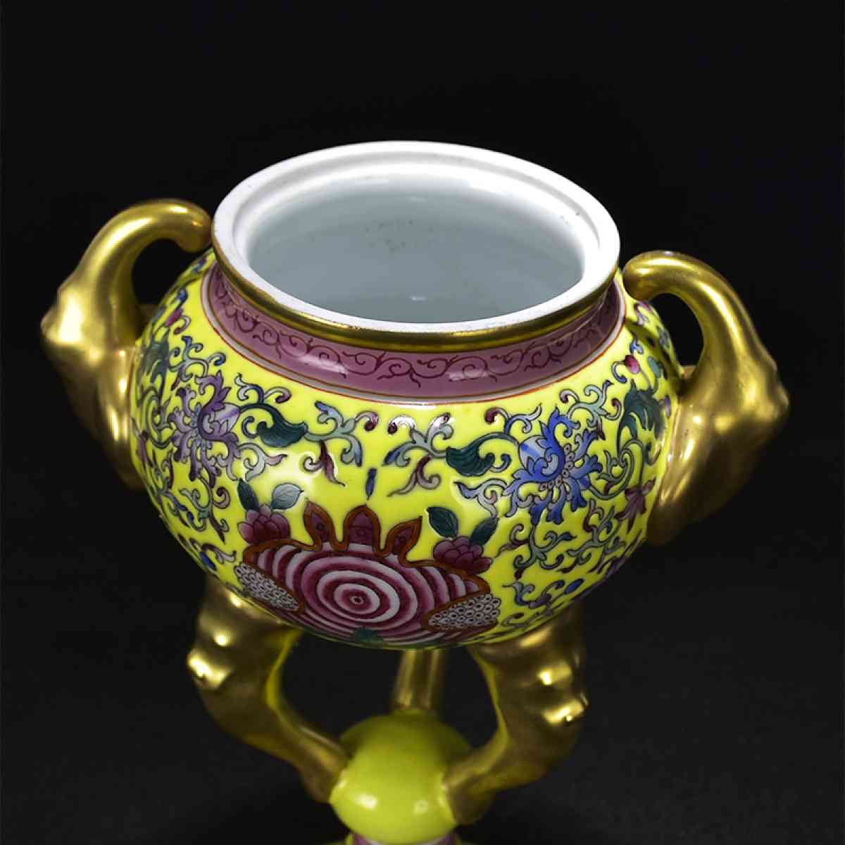 Asian famille rose porcelain Chinese antique porcelain ceram