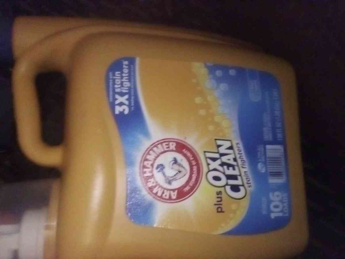 arm an hammer plus oxiclean detergent