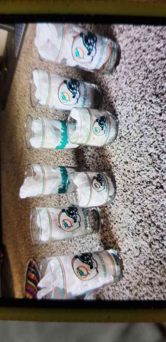 1980s Miami Dolphins Drink ware