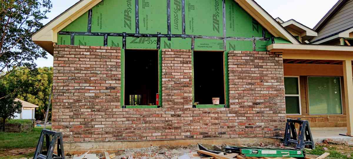 I do brick repairs and mailbox leveling 6822216995