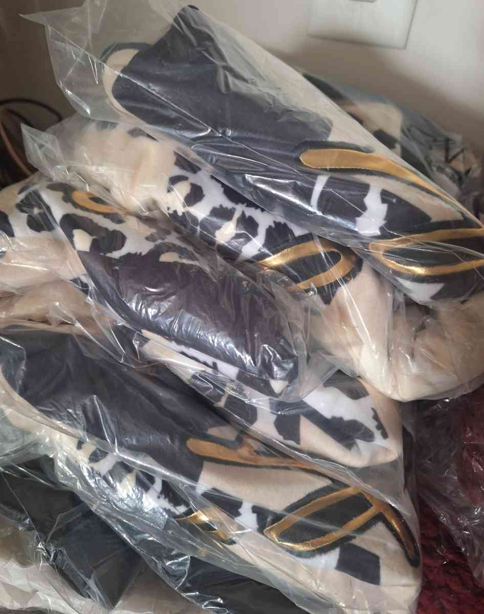 Legendary mens sweatshirt