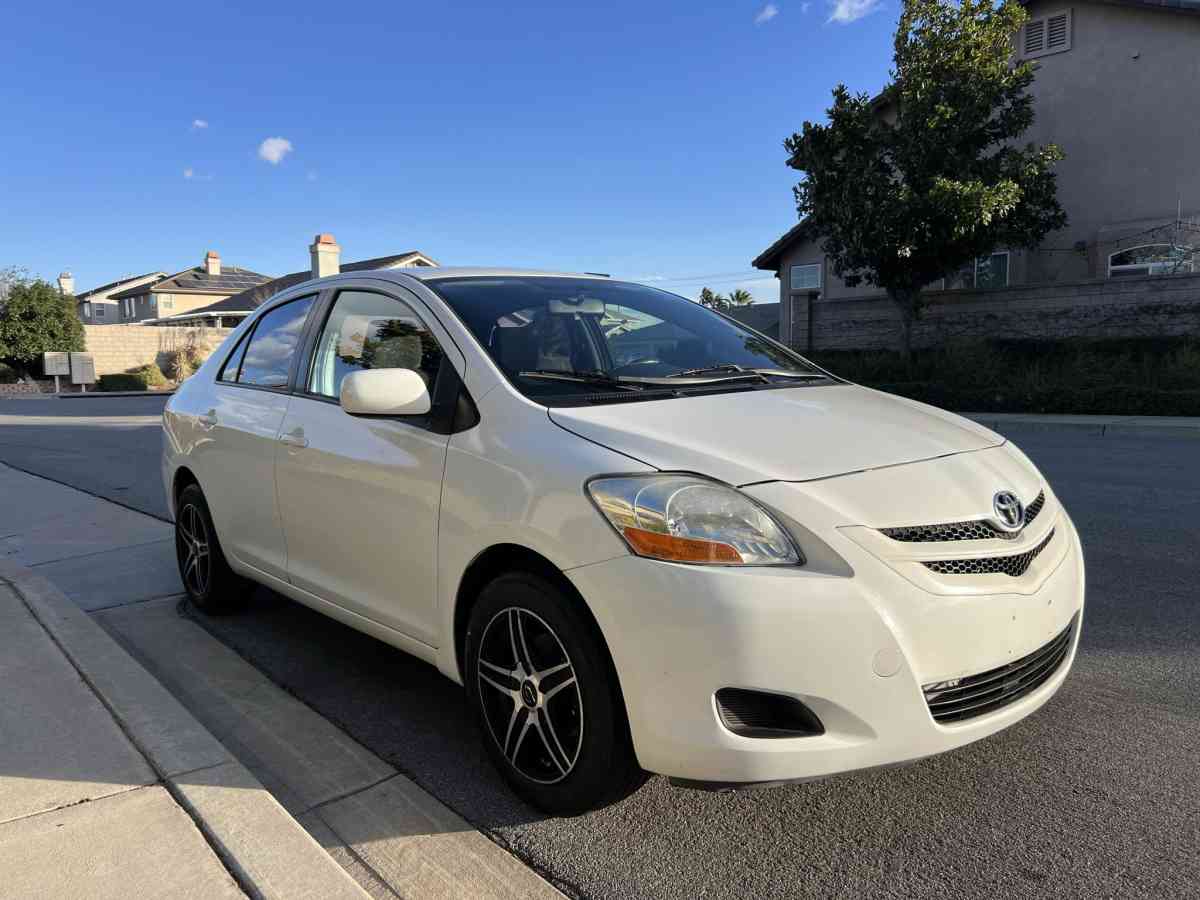 2008 Toyota Yaris