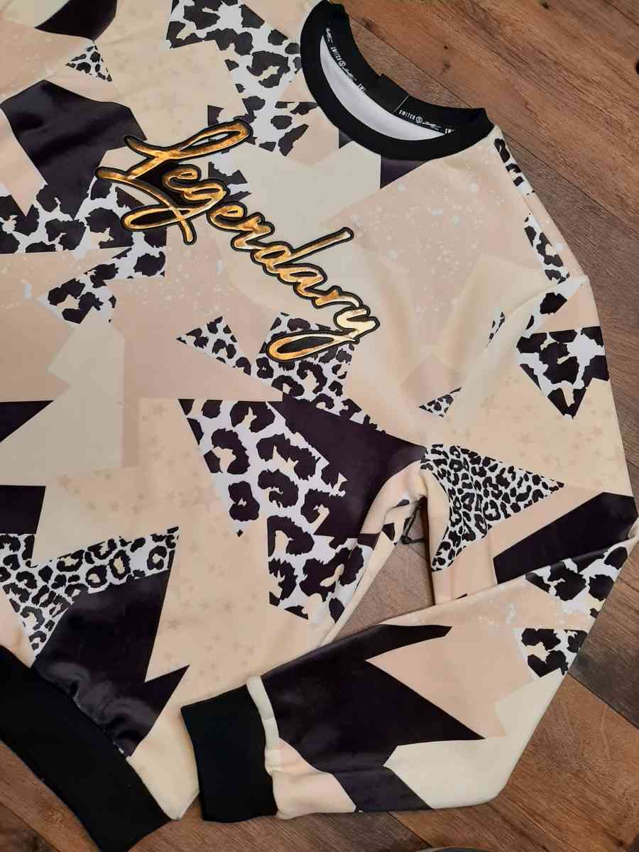 Legendary mens sweatshirt