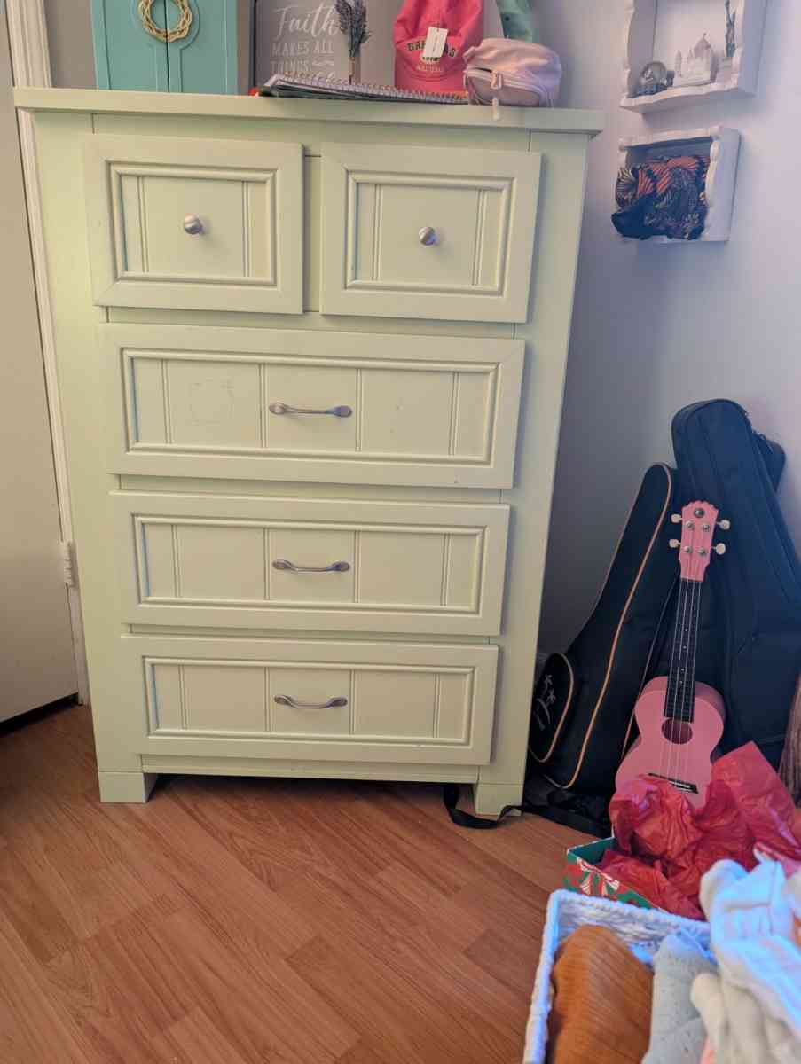 full size bed and mattress