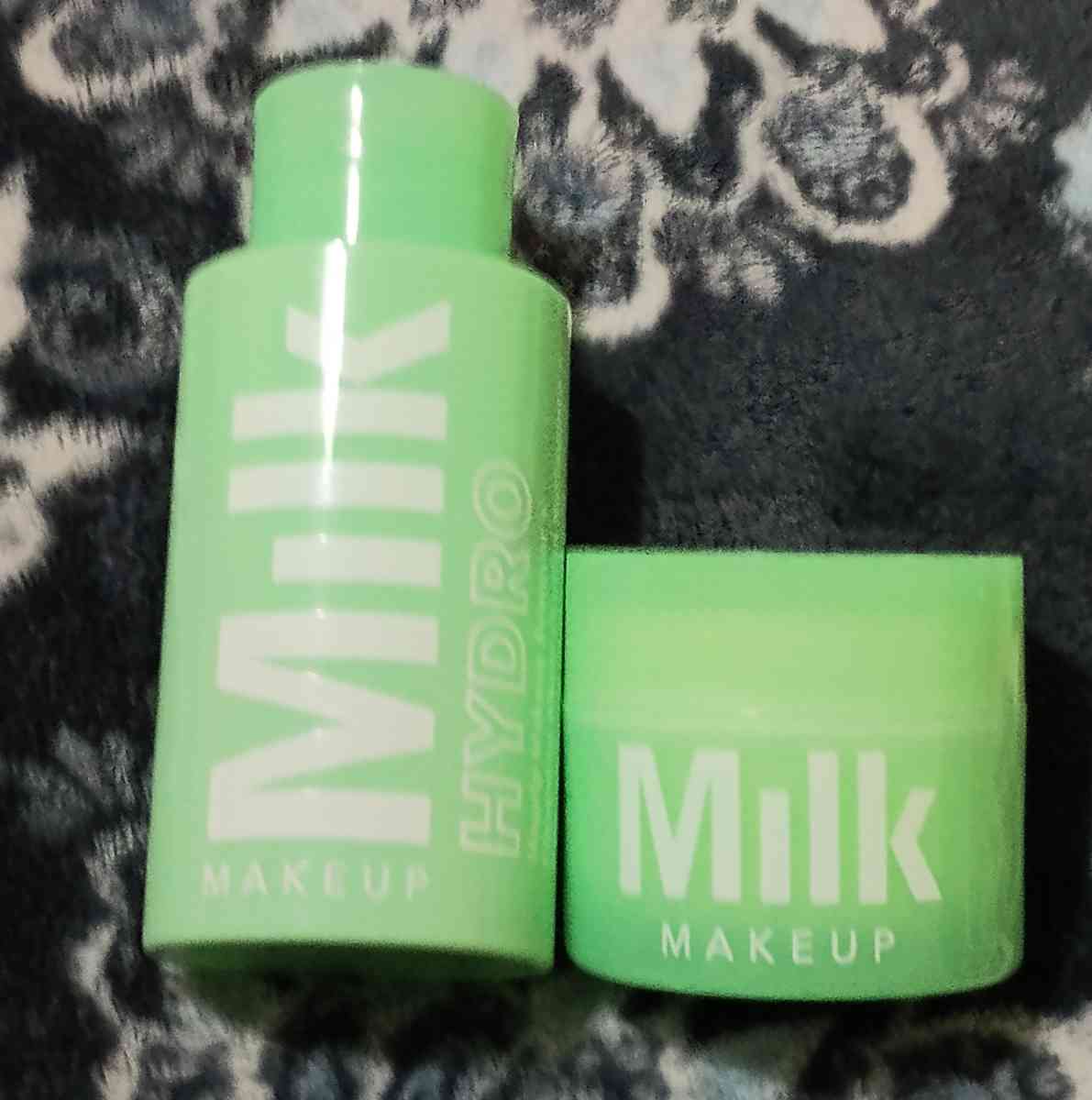 Milk Makeup Set
