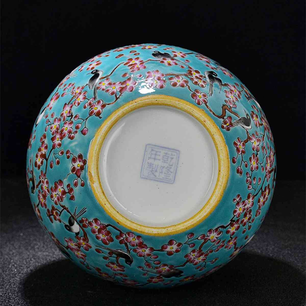 Chinese handpainted famille rose porcelain vase antique porc