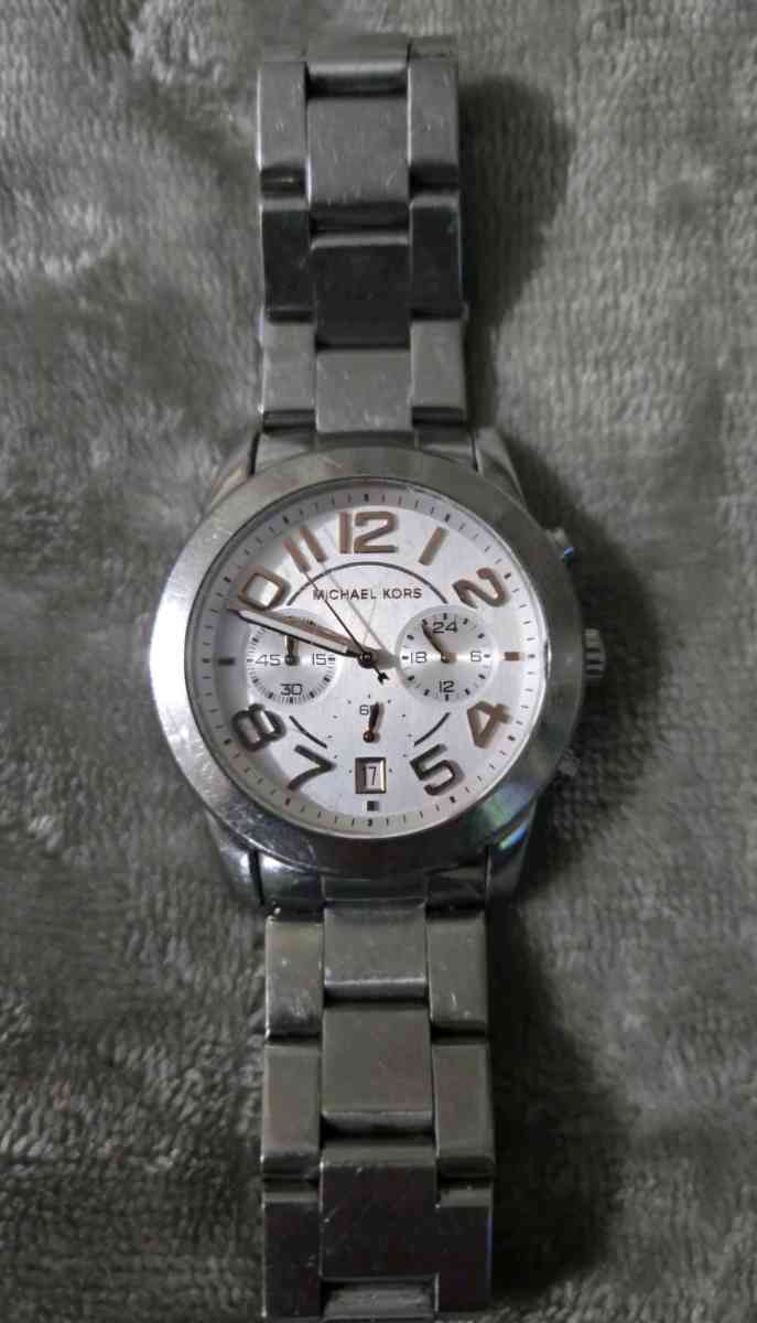 Michael Kors Stainless Steel Authentic Model C937182