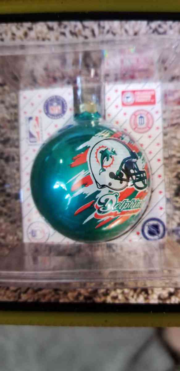 Miami Dolphins Ornaments