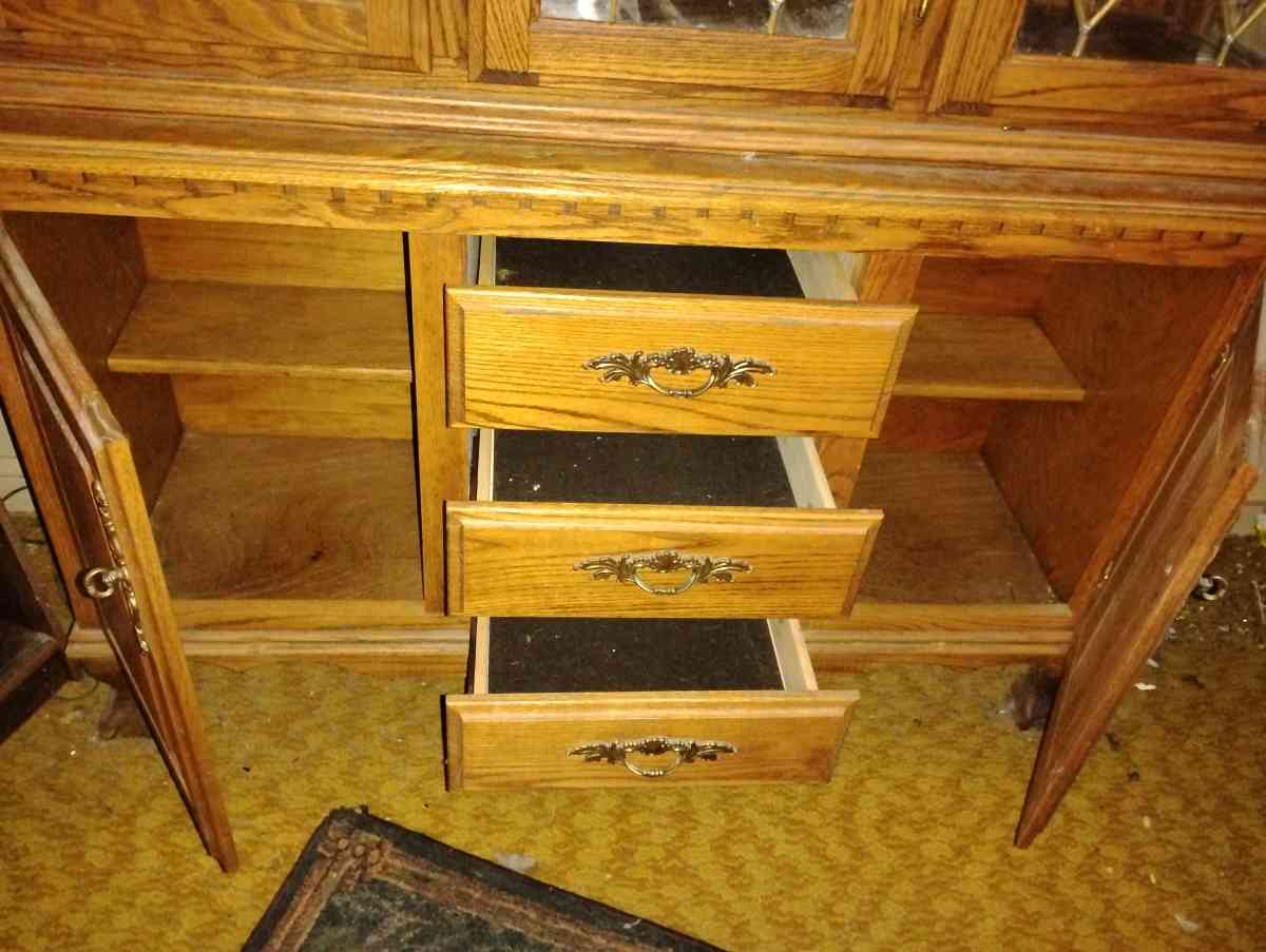 Amish china hutch