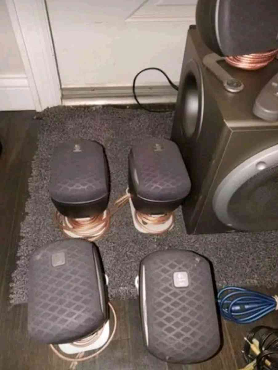 Used Logitech Z680 surround sound system