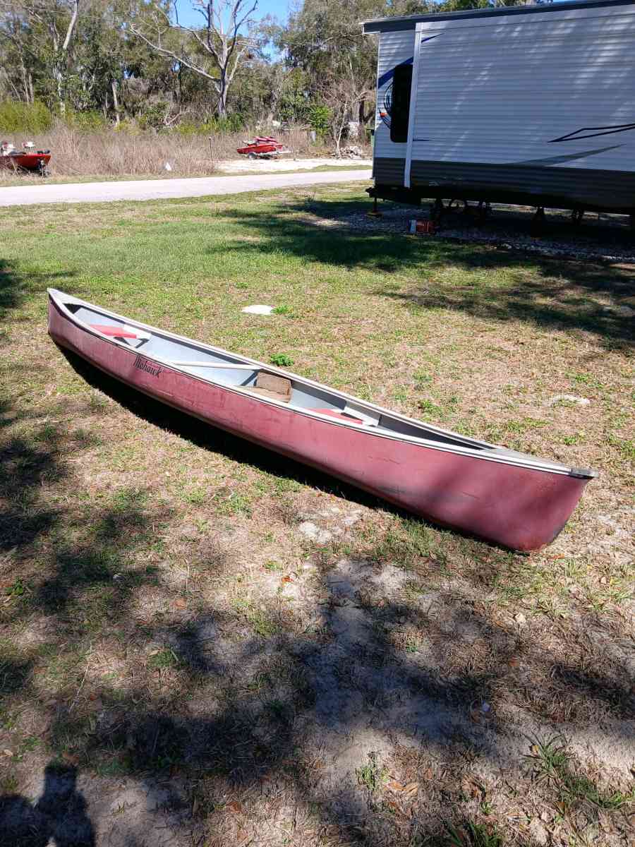 17 foot mohawk canoe