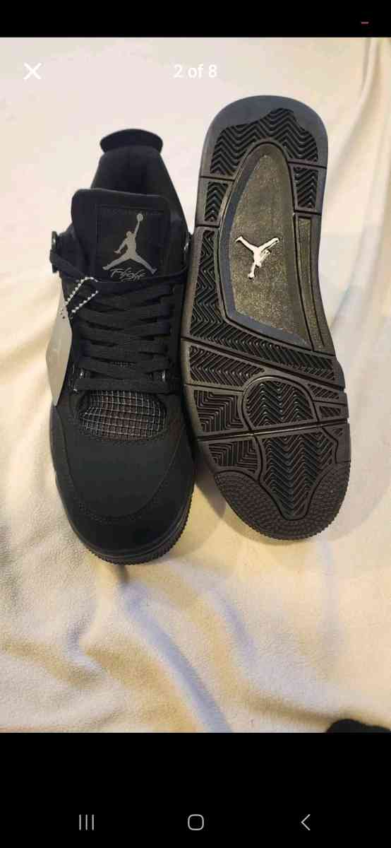 Jordan 4 Black cats size 11 men