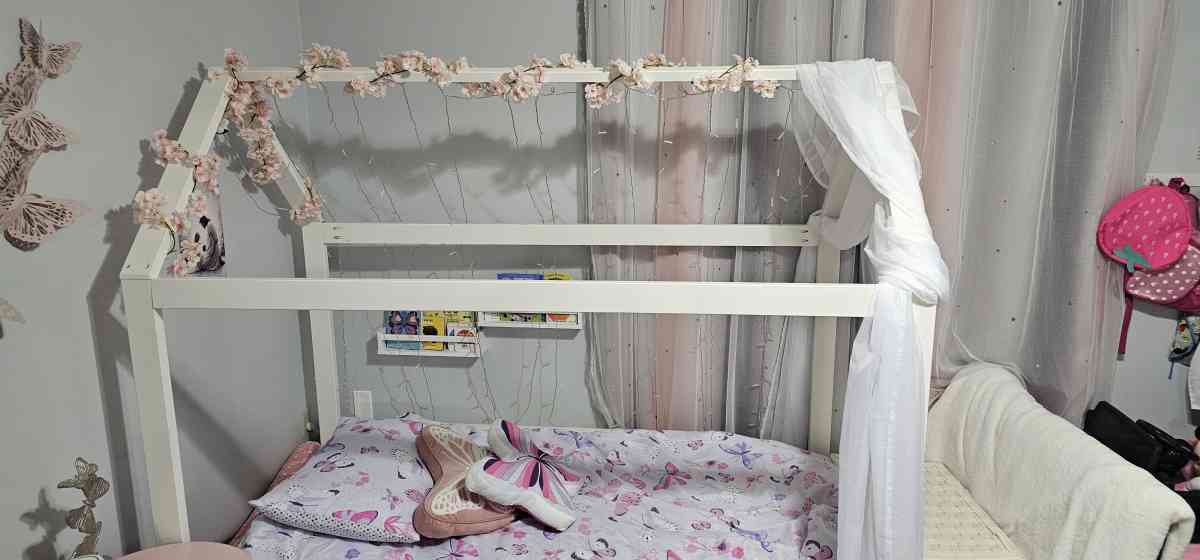 Montessori Bed Frame