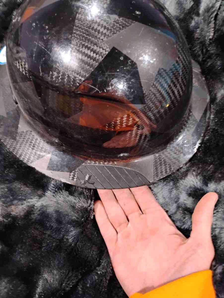 Lift carbon hardhat