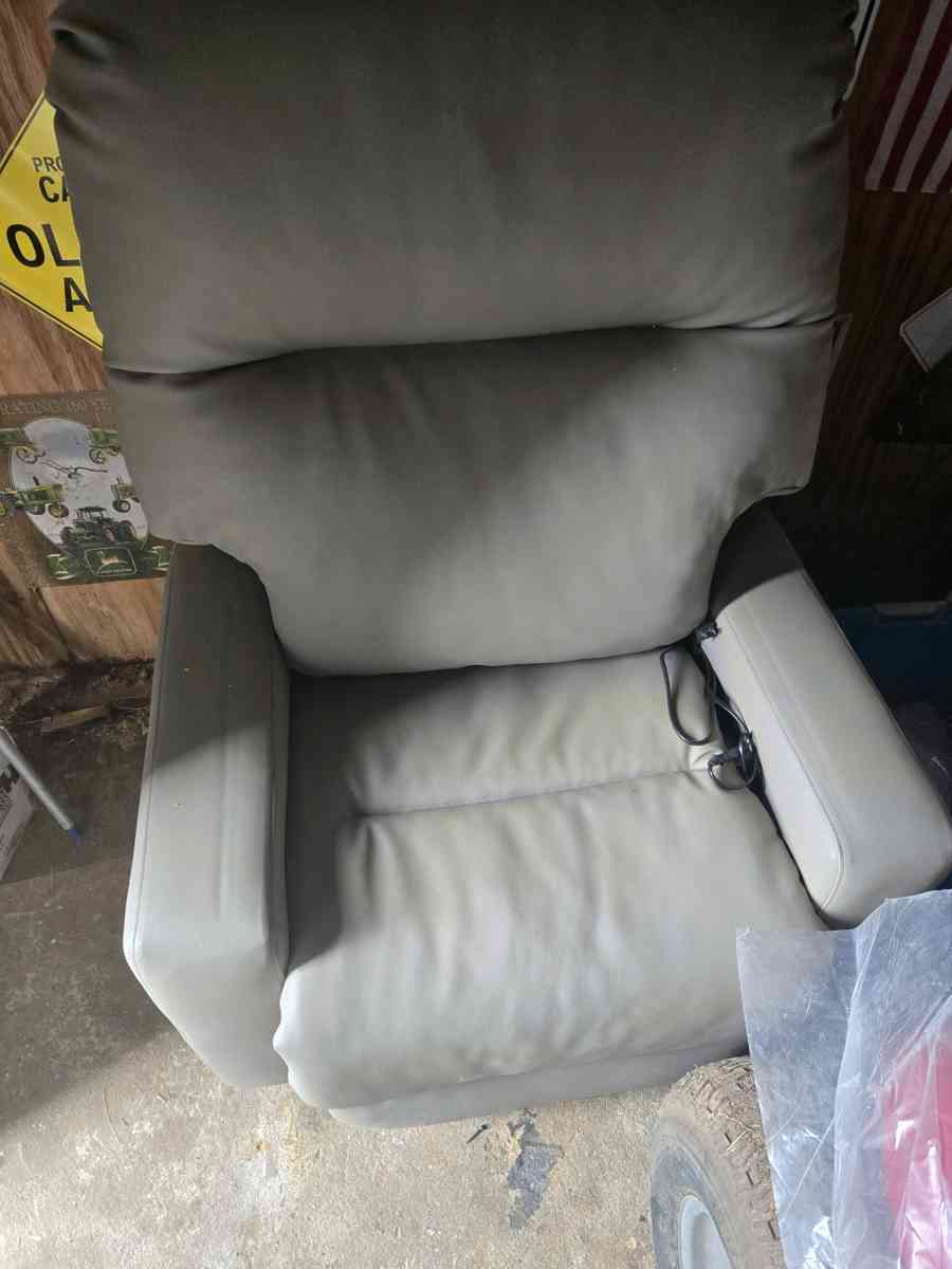 Electric Lift Chair