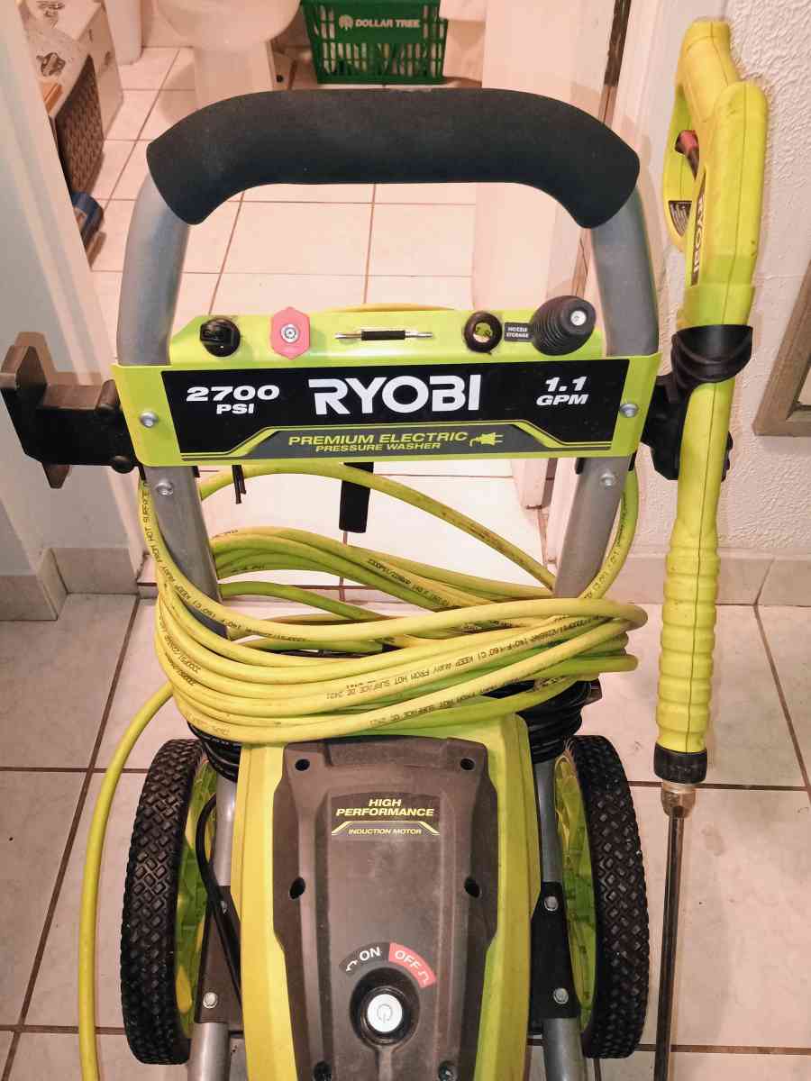 Ryobi 2700 PSI Electric Power Washer