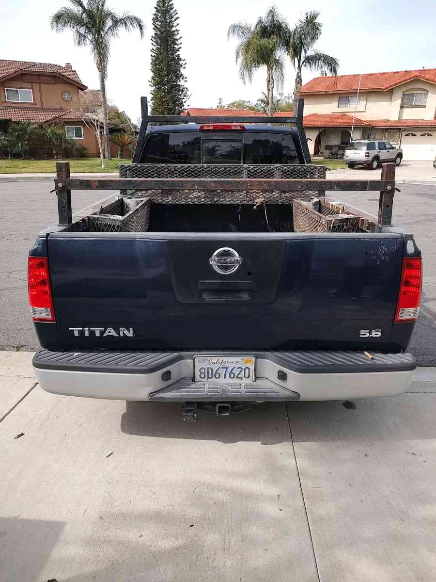 06 Nissan Titan