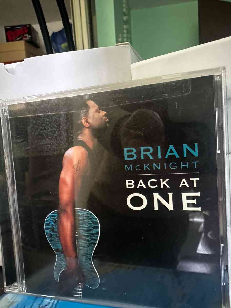 BRIAN MCKNIGHT Back at one