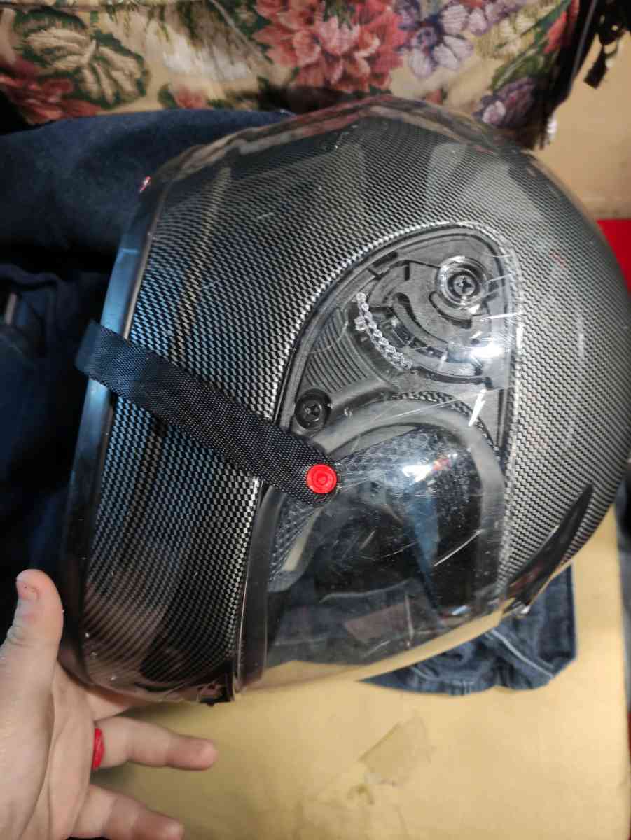 small motorcycle helmet with visor
