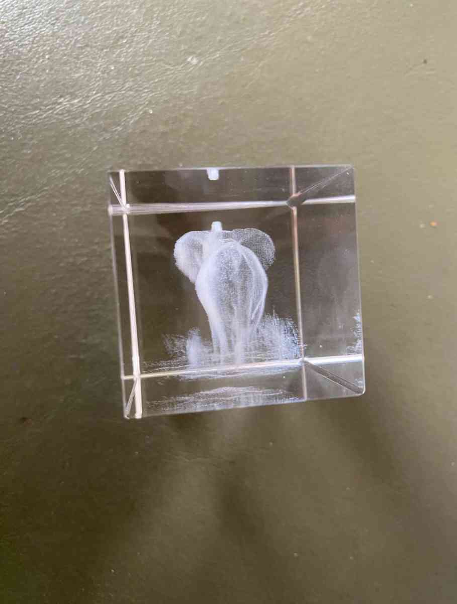 3D elephant cube