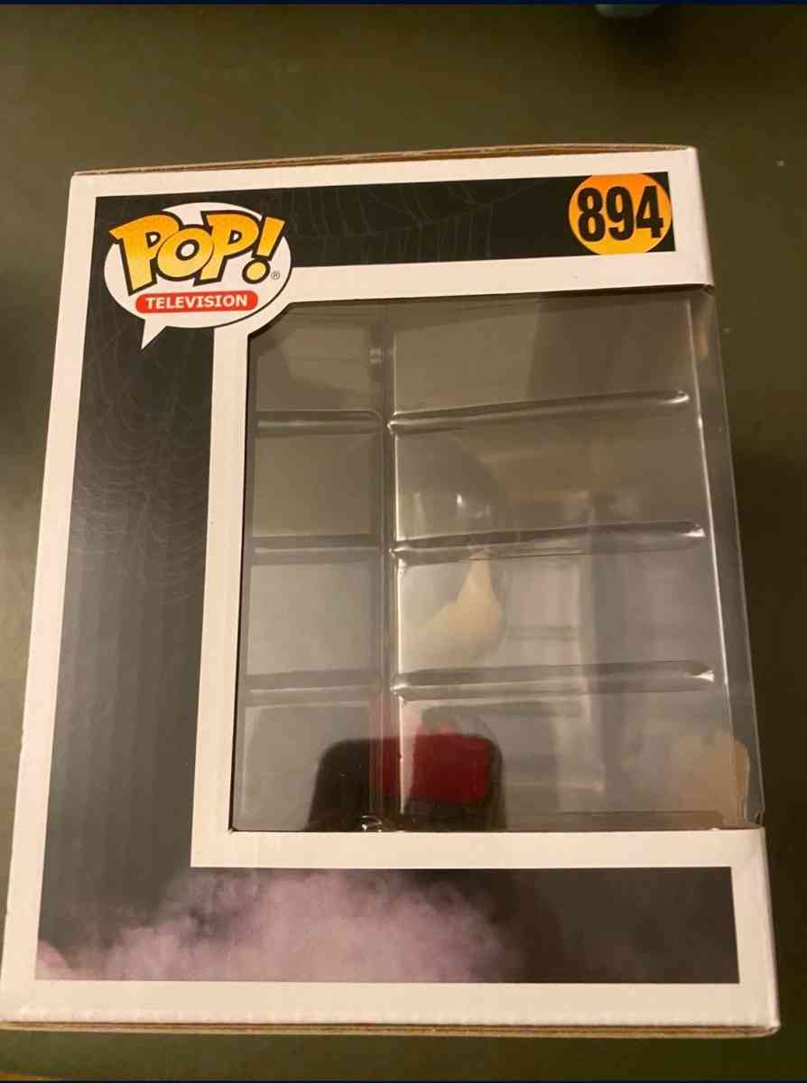 Elvira Funko Pop