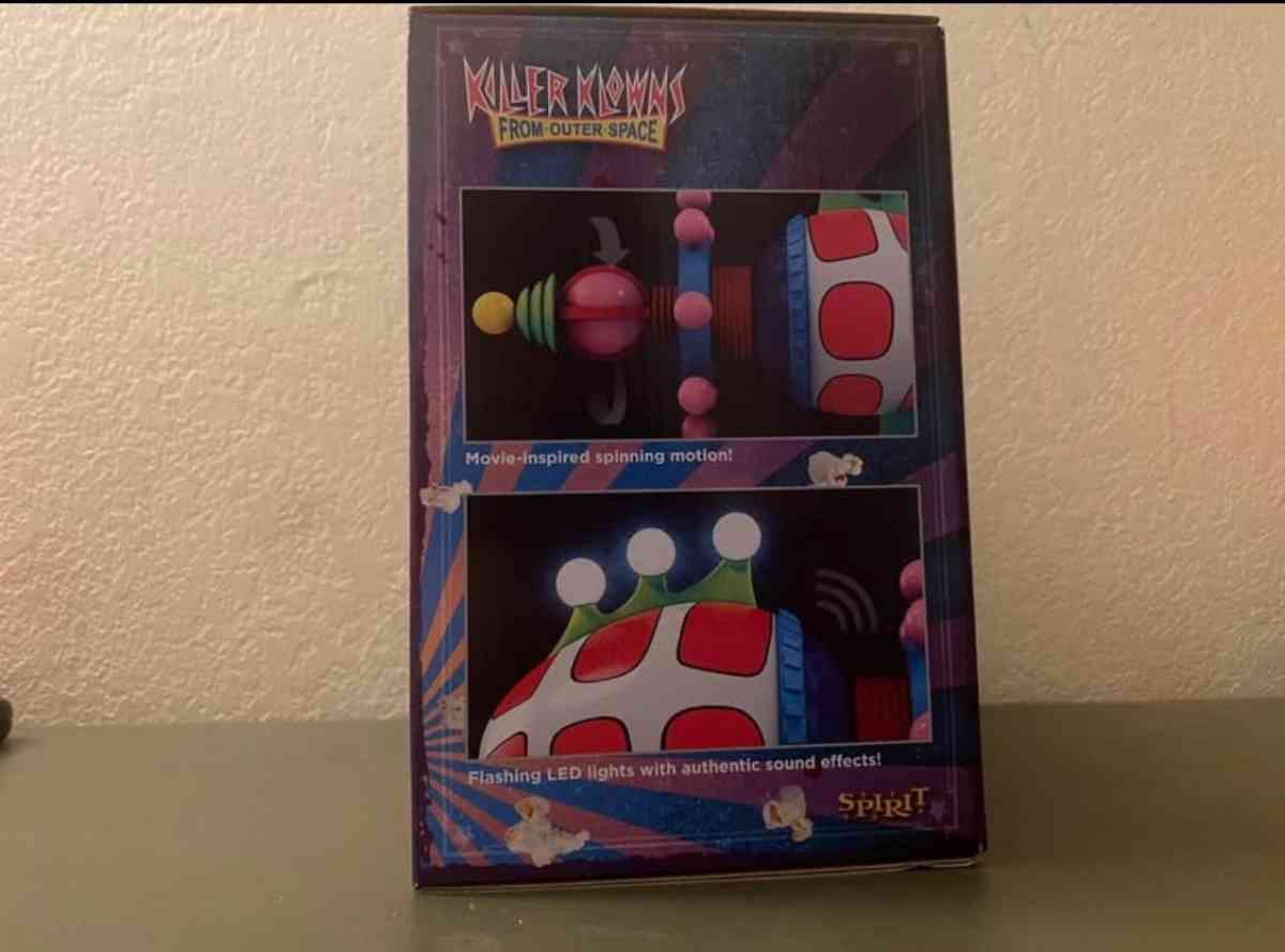 Killer Klown toy gun