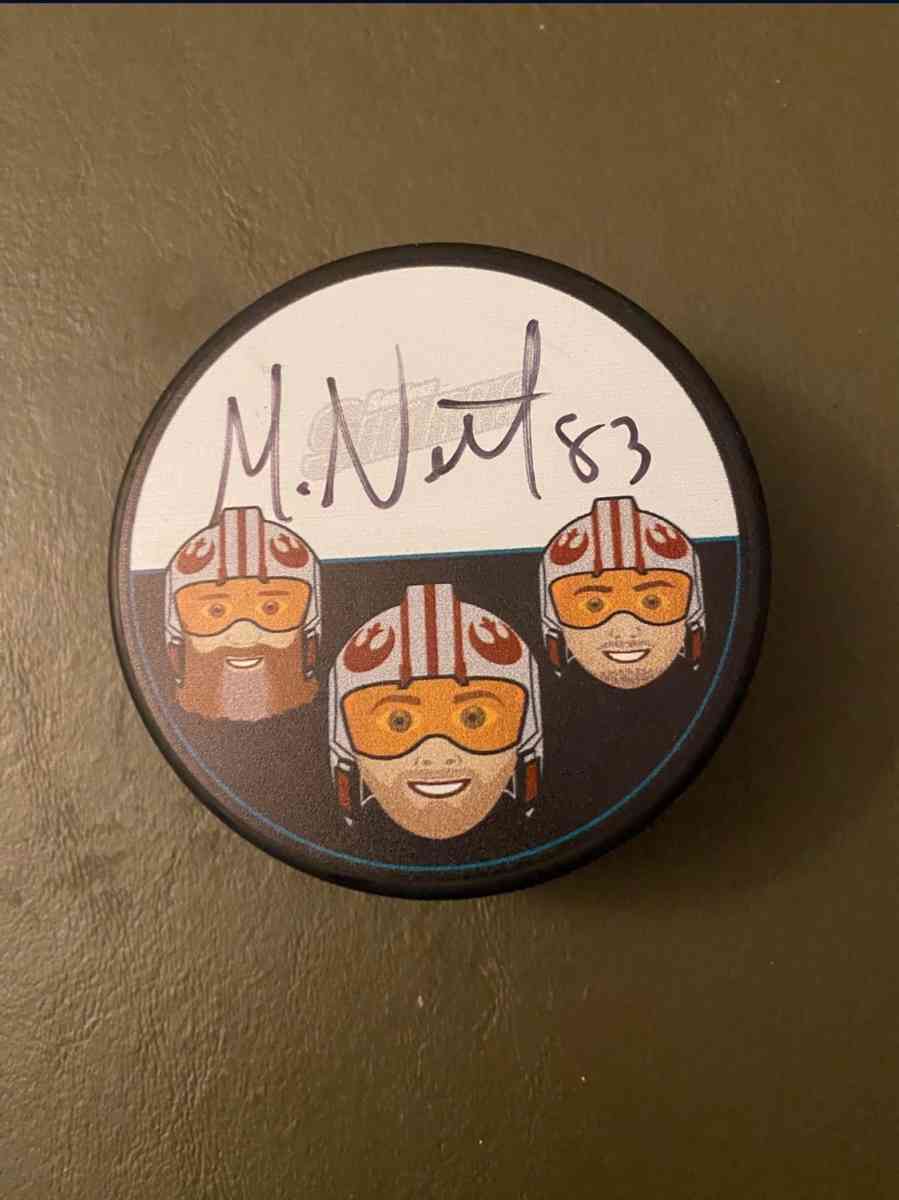 Hockey Star Wars puck