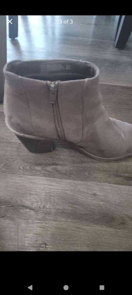 tan western heel boots