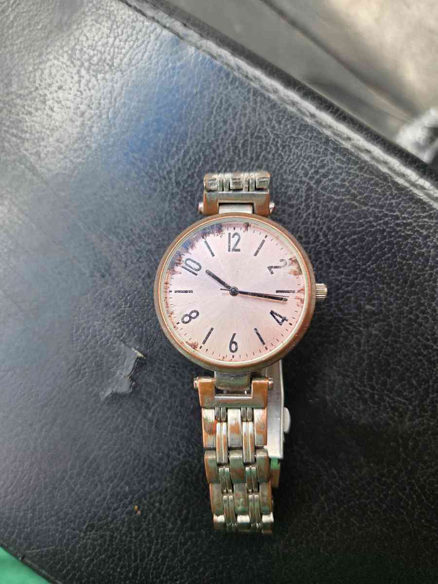 womans watch