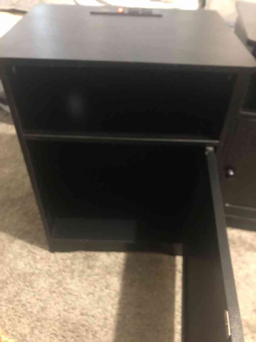 end tables with electric outlets usb plugs