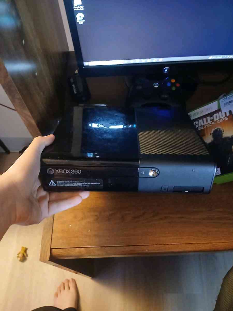xbox 360 with 4 games