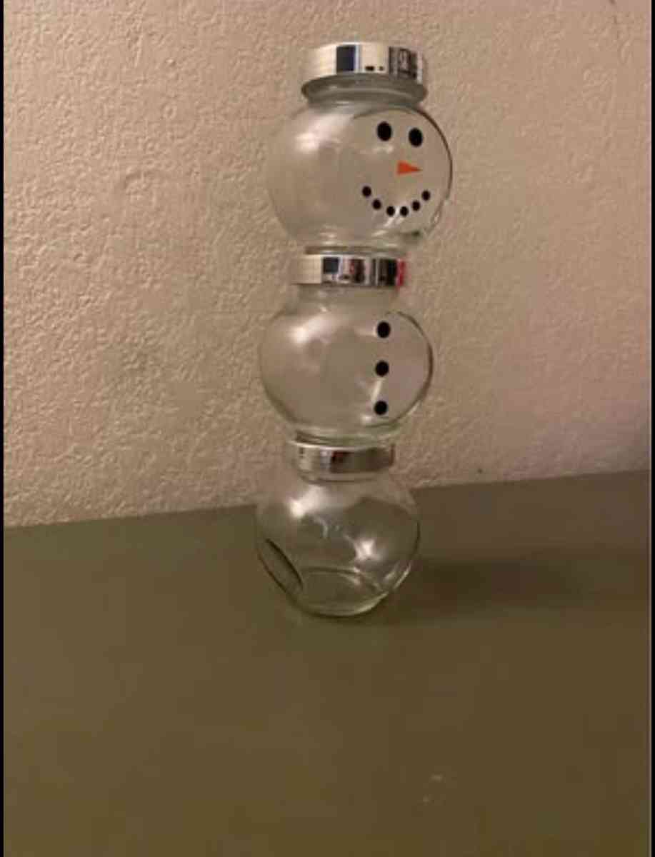 Hot chocolate jar snowman