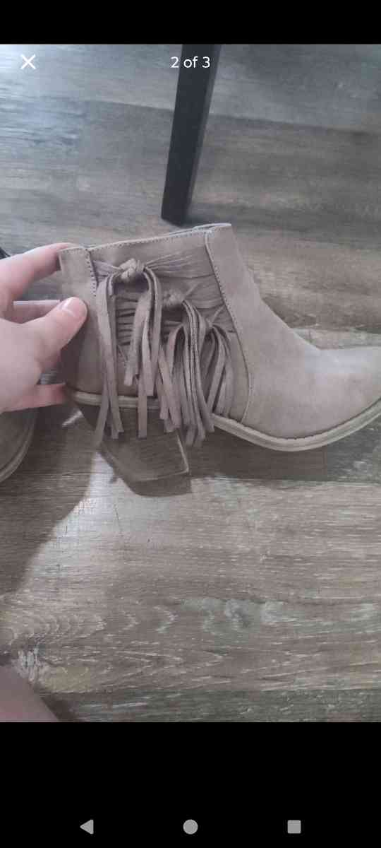 tan western heel boots